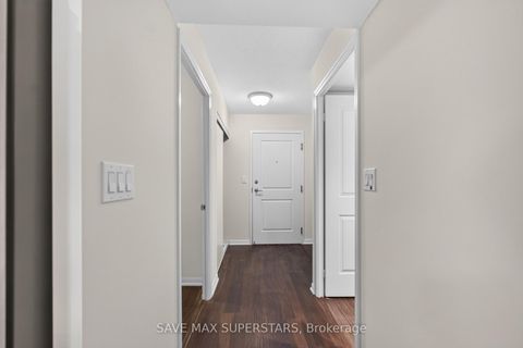 Photo 6 at 714 - 35 Bastion Street, Niagara, Toronto