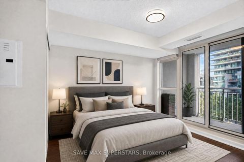 Photo 14 at 714 - 35 Bastion Street, Niagara, Toronto