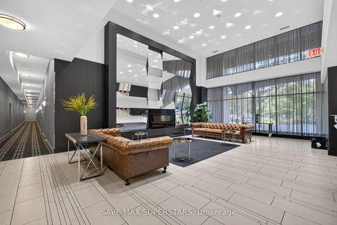 Photo 32 at 714 - 35 Bastion Street, Niagara, Toronto