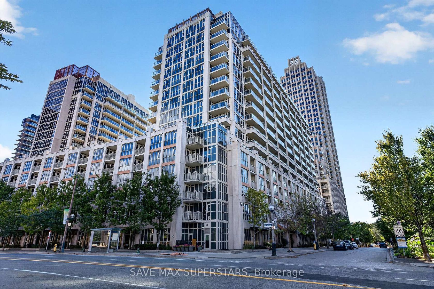 714 - 35 Bastion Street, Niagara, Toronto 