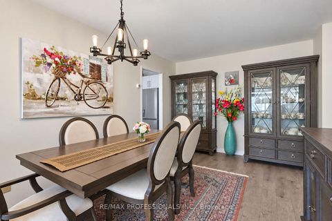 Photo 10 at 701 - 31 Four Winds Drive, York University Heights, Toronto