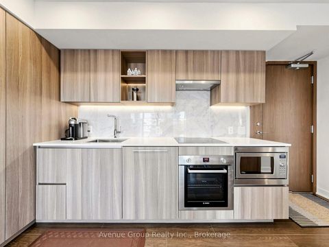 Photo 9 at 1105 - 19 Bathurst Street, Waterfront Communities C1, Toronto