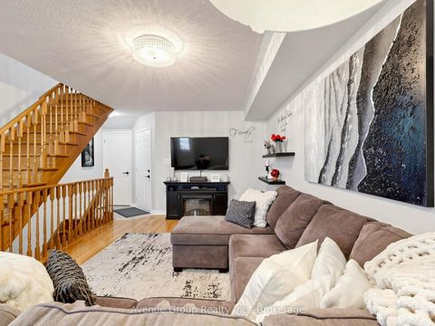 Photo 4 at 9 Adam Oates Heights, CFB, Toronto