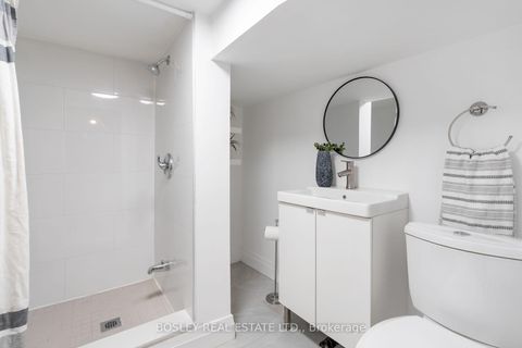 Photo 17 at 29 Blakley Avenue, Smythe, Toronto