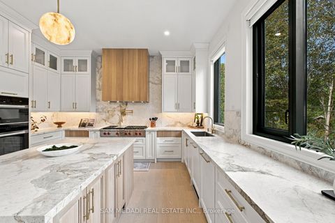 Photo 13 at 6 North Hills Terrace, Don Mills, Toronto