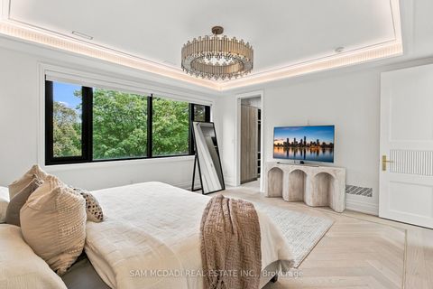 Photo 17 at 6 North Hills Terrace, Don Mills, Toronto