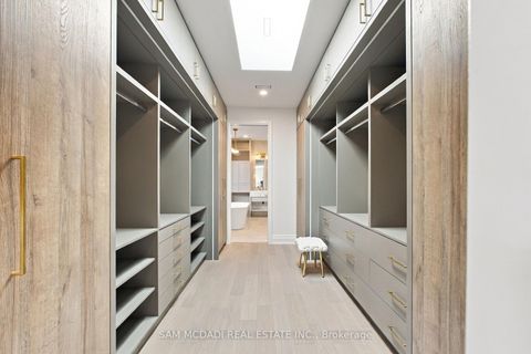 Photo 18 at 6 North Hills Terrace, Don Mills, Toronto