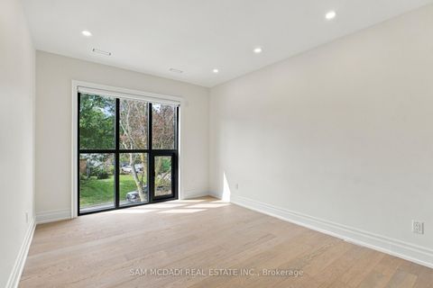 Photo 21 at 6 North Hills Terrace, Don Mills, Toronto