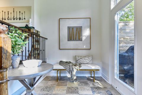 Photo 12 at 97 Beech Avenue, The Beaches, Toronto