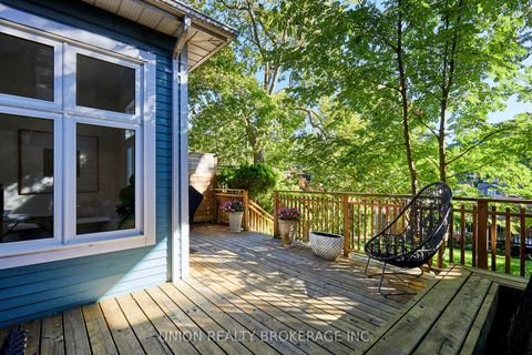 Photo 25 at 97 Beech Avenue, The Beaches, Toronto
