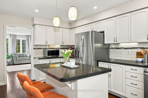 Photo 20 at 46 Bell Street, Ardagh, Barrie
