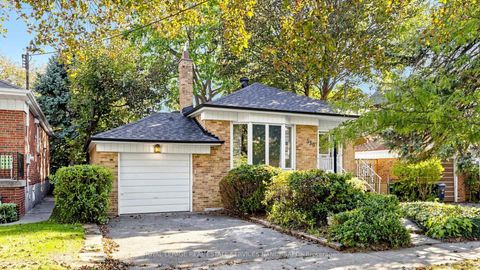 Photo 3 at 339 Elmwood Avenue, Willowdale East, Toronto