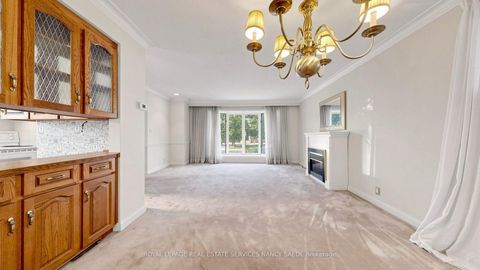 Photo 8 at 339 Elmwood Avenue, Willowdale East, Toronto
