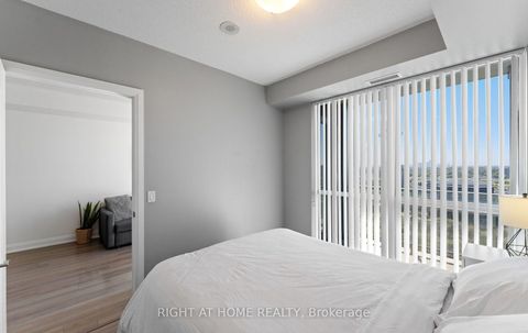 Photo 20 at 2112 - 18 Graydon Hall Drive, Donalda, Toronto