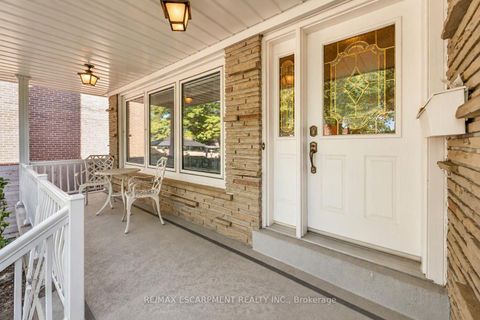 Photo 5 at 7 Watling Street, Richview, Toronto