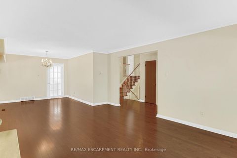 Photo 8 at 7 Watling Street, Richview, Toronto