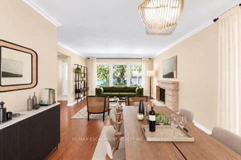Photo 9 at 7 Watling Street, Richview, Toronto