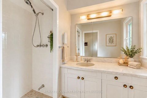 Photo 31 at 7 Watling Street, Richview, Toronto
