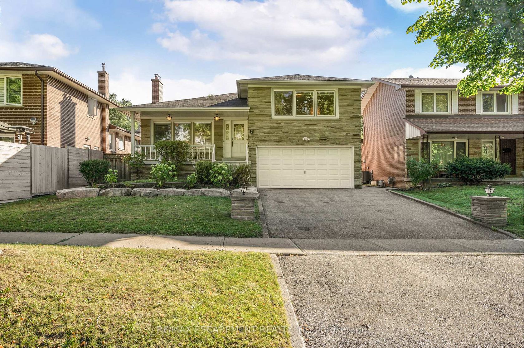 7 Watling Street, Richview, Toronto 