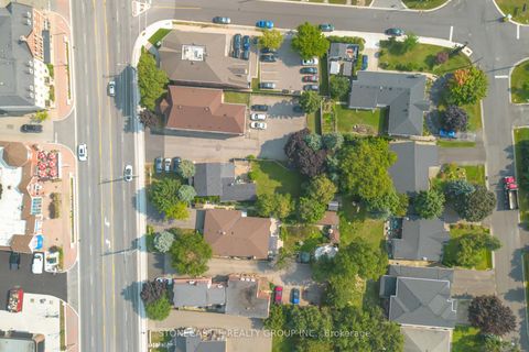 Photo 2 at 2321 Major Mackenzie Drive W, Maple, Vaughan