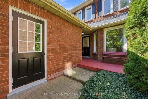Photo 4 at 89 Crawford Rose Drive, Aurora Heights, Aurora