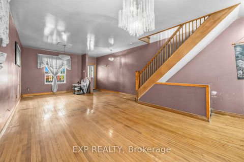 Photo 1 at 511 Carlaw Avenue, North Riverdale, Toronto