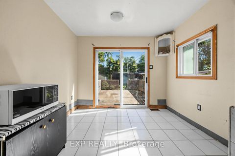 Photo 5 at 511 Carlaw Avenue, North Riverdale, Toronto
