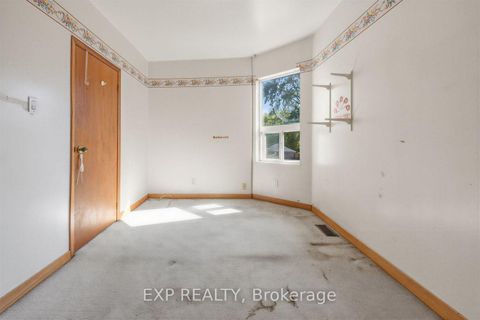 Photo 10 at 511 Carlaw Avenue, North Riverdale, Toronto