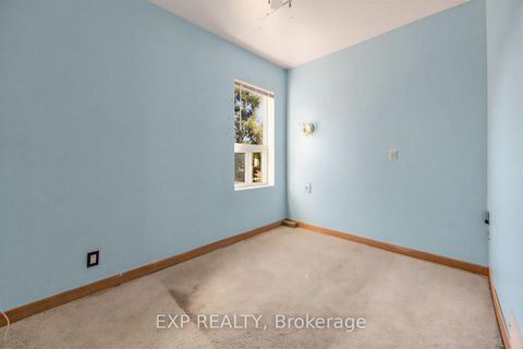 Photo 12 at 511 Carlaw Avenue, North Riverdale, Toronto