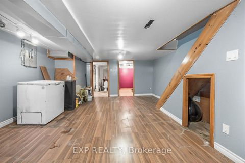 Photo 17 at 511 Carlaw Avenue, North Riverdale, Toronto