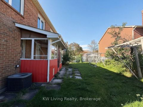 Photo 21 at 98 Canongate Trail, Steeles, Toronto