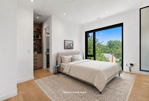 Photo 33 at 27 Berkinshaw Crescent, Don Mills, Toronto