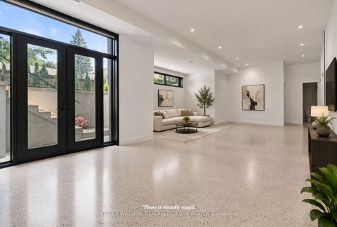 Photo 36 at 27 Berkinshaw Crescent, Don Mills, Toronto