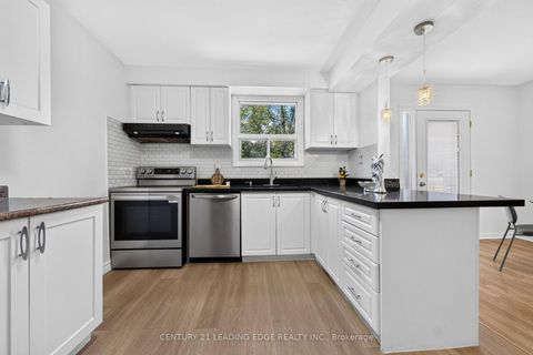 Photo 13 at 78 South Edgely Avenue, Cliffside, Toronto