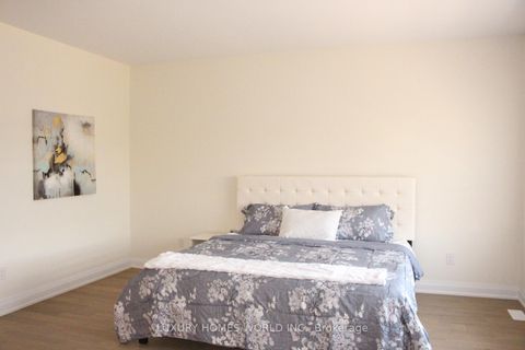 Photo 12 at 223 Seguin Street, Oak Ridges, Richmond Hill