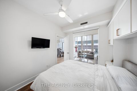 Photo 18 at 401 - 32 Davenport Road, Annex, Toronto