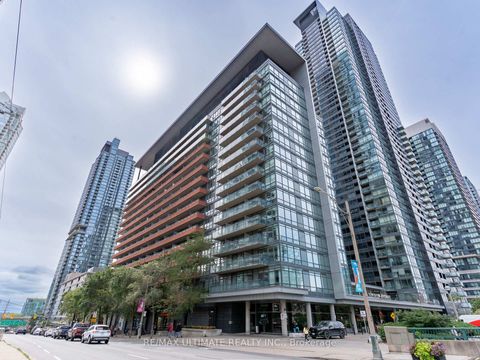 Photo 1 at 1515 - 4K Spadina Avenue, Waterfront Communities C1, Toronto