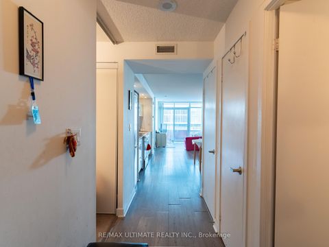 Photo 5 at 1515 - 4K Spadina Avenue, Waterfront Communities C1, Toronto