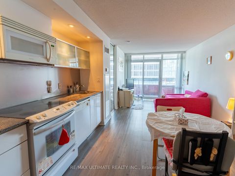 Photo 7 at 1515 - 4K Spadina Avenue, Waterfront Communities C1, Toronto
