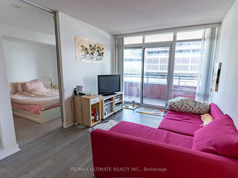 Photo 10 at 1515 - 4K Spadina Avenue, Waterfront Communities C1, Toronto