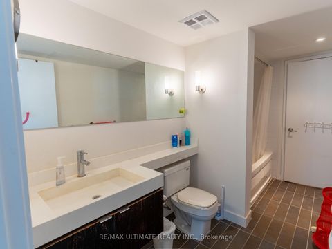Photo 14 at 1515 - 4K Spadina Avenue, Waterfront Communities C1, Toronto