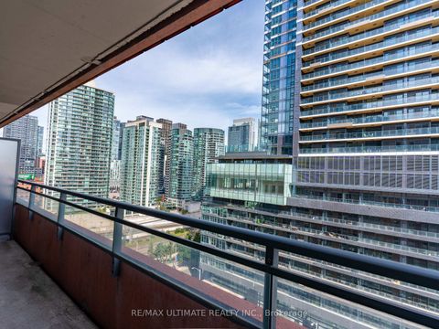 Photo 19 at 1515 - 4K Spadina Avenue, Waterfront Communities C1, Toronto