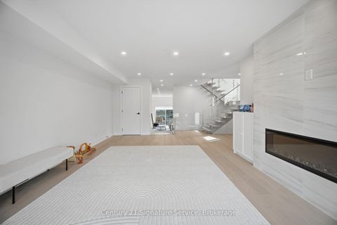 Photo 7 at 273C Ranee Avenue, Glen Park, Toronto