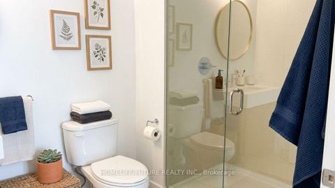 Photo 6 at 5307 - 10 York Street, Waterfront Communities C1, Toronto