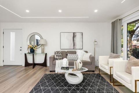 Photo 5 at 184 Laverock Avenue, Mill Pond, Richmond Hill