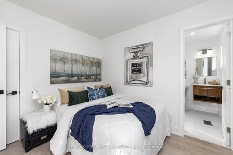 Photo 21 at 184 Laverock Avenue, Mill Pond, Richmond Hill