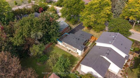 Photo 46 at 184 Laverock Avenue, Mill Pond, Richmond Hill