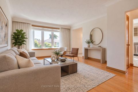 Photo 5 at 28 Charrington Crescent, Jane Heights, Toronto