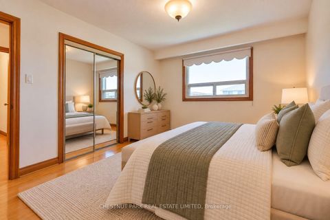 Photo 14 at 28 Charrington Crescent, Jane Heights, Toronto