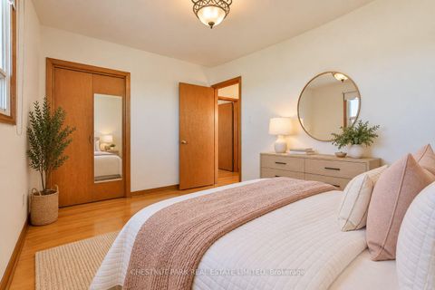 Photo 17 at 28 Charrington Crescent, Jane Heights, Toronto